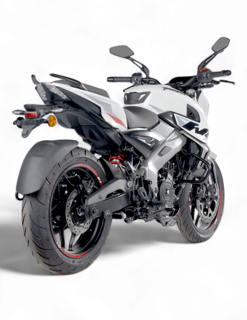 Motocicleta deportiva Pulsar Bajaj NS400z UG Pe 26 2026